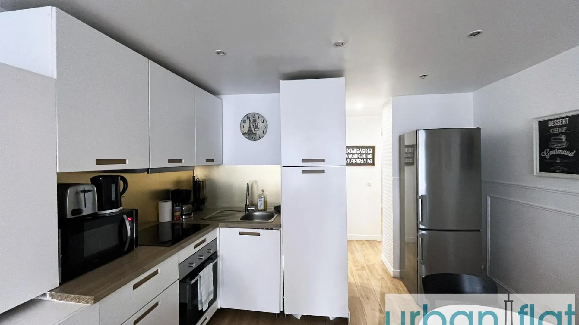 Urban Flat 14 - Charming 3 Bdr Flat In Paris Apartment